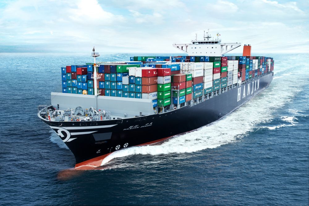 tải lượng và chi phí trong vận tải container đường biển.