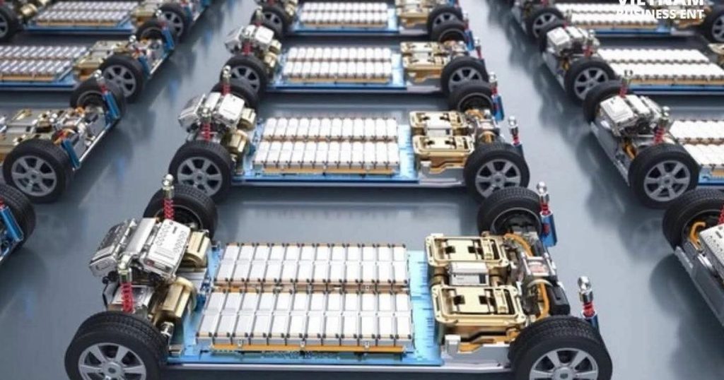 CUNG ỨNG NGƯỢC XUYÊN BIÊN GIỚI CHO PIN XE ĐIỆN