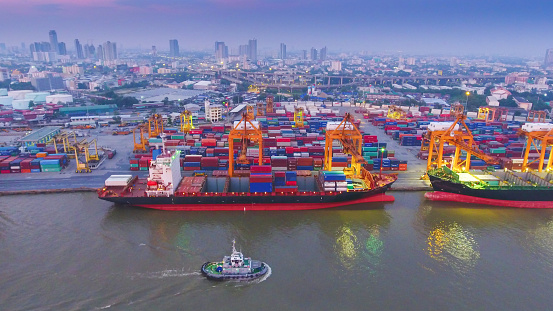 THIẾT KẾ QUY TRÌNH VẬN HÀNH ĐỘI TÀU TỰ HÀNH CHẠY ĐIỆN ĐƯỜNG THỦY TRONG CHUỖI CUNG ỨNG XANH